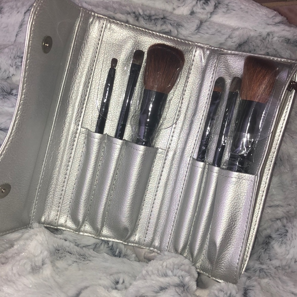 Makeup brushes💫